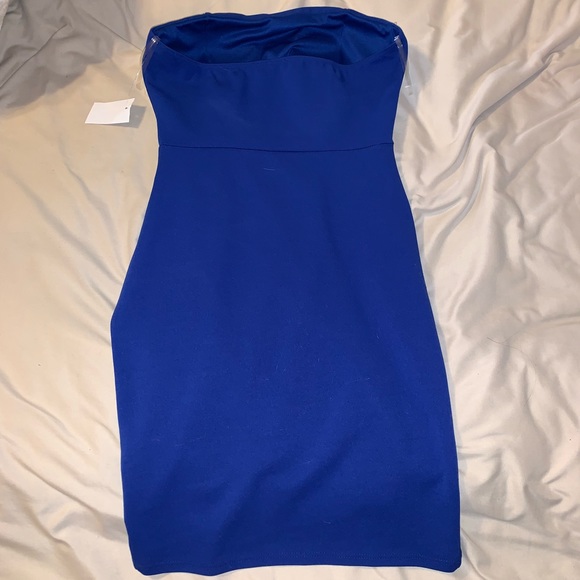 strapless mini dress - Picture 2 of 3